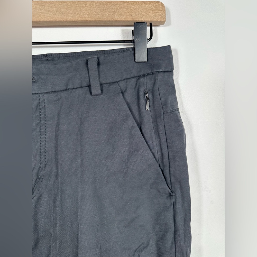 Lululemon Commission Pants Mens 30 Dark Gray Warpstreme Stretch Chino - Picture 6 of 10